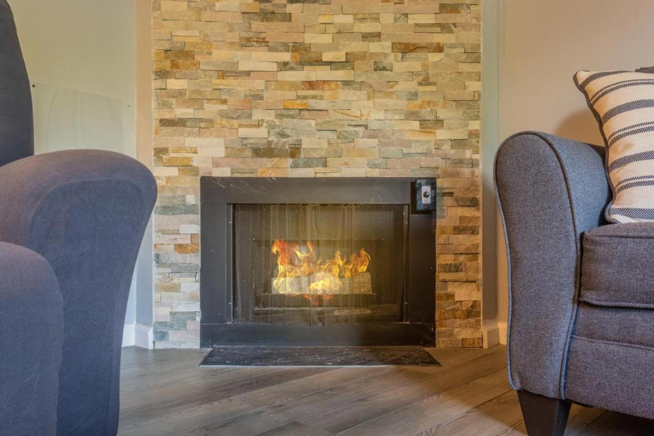 Family Bear Condos, Full King Suite, Kitchen, Pool Access Unit 103 Gatlinburg Kültér fotó